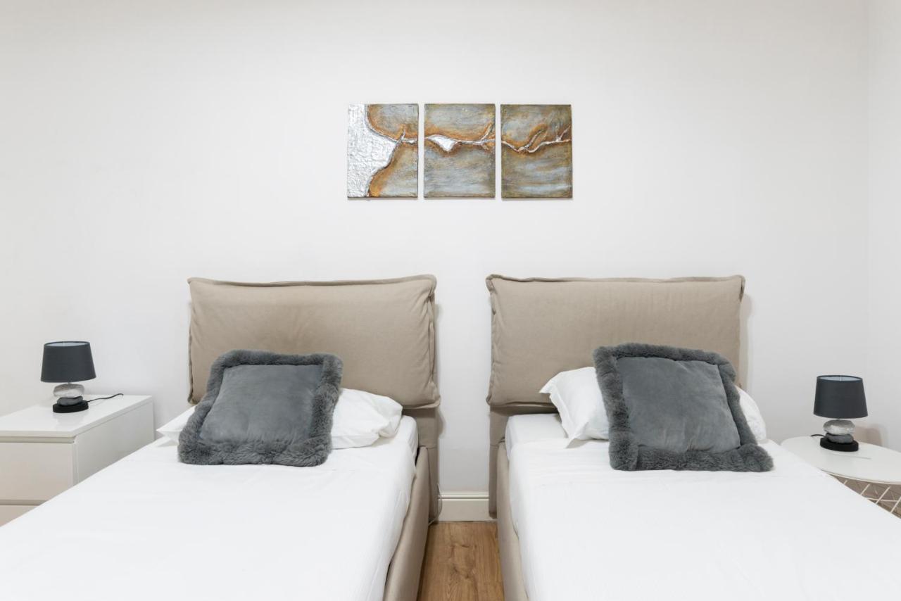 Apartament Tiber Majesty 25 Piazza Del Popolo Rzym Zewnętrze zdjęcie